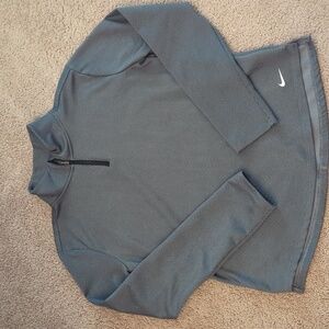 Nike pullover